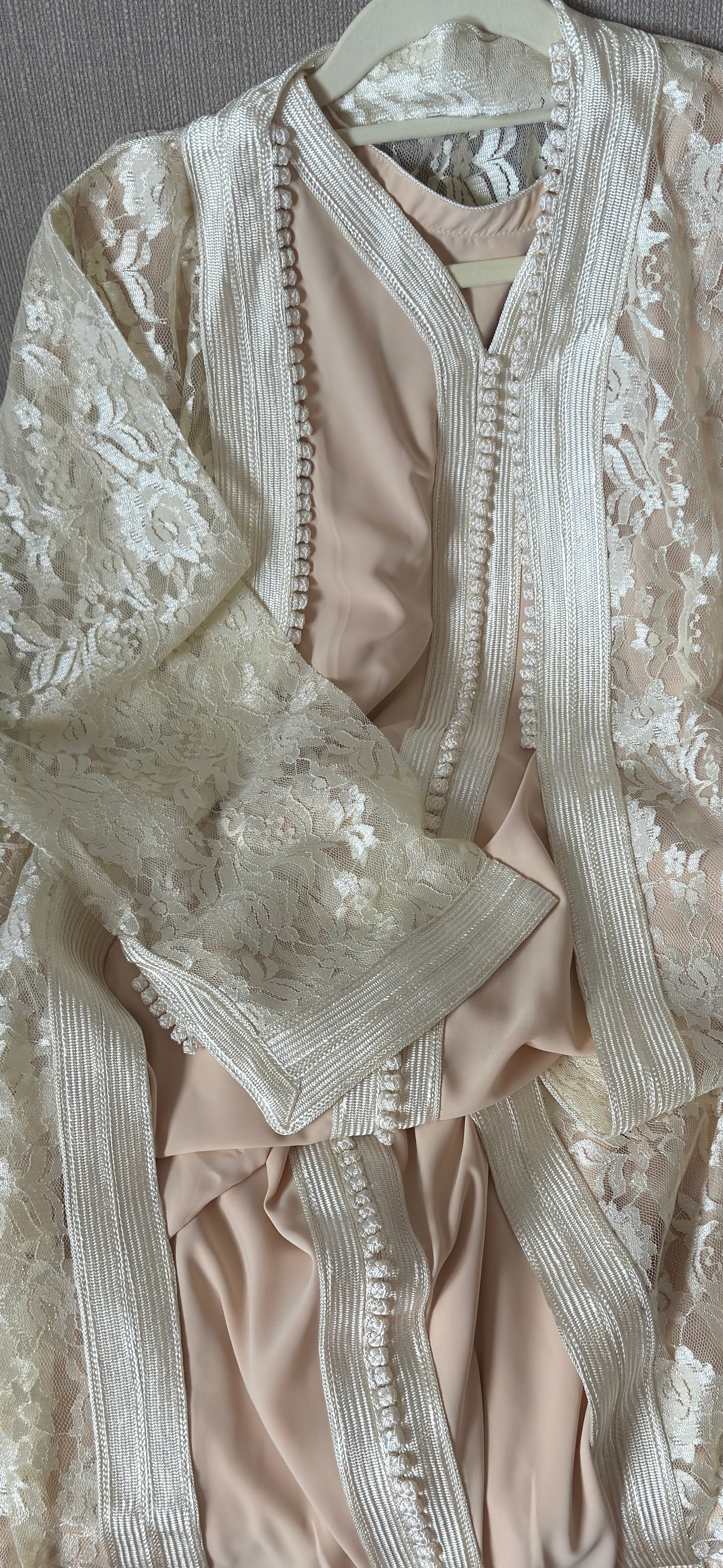Lace Takshita
