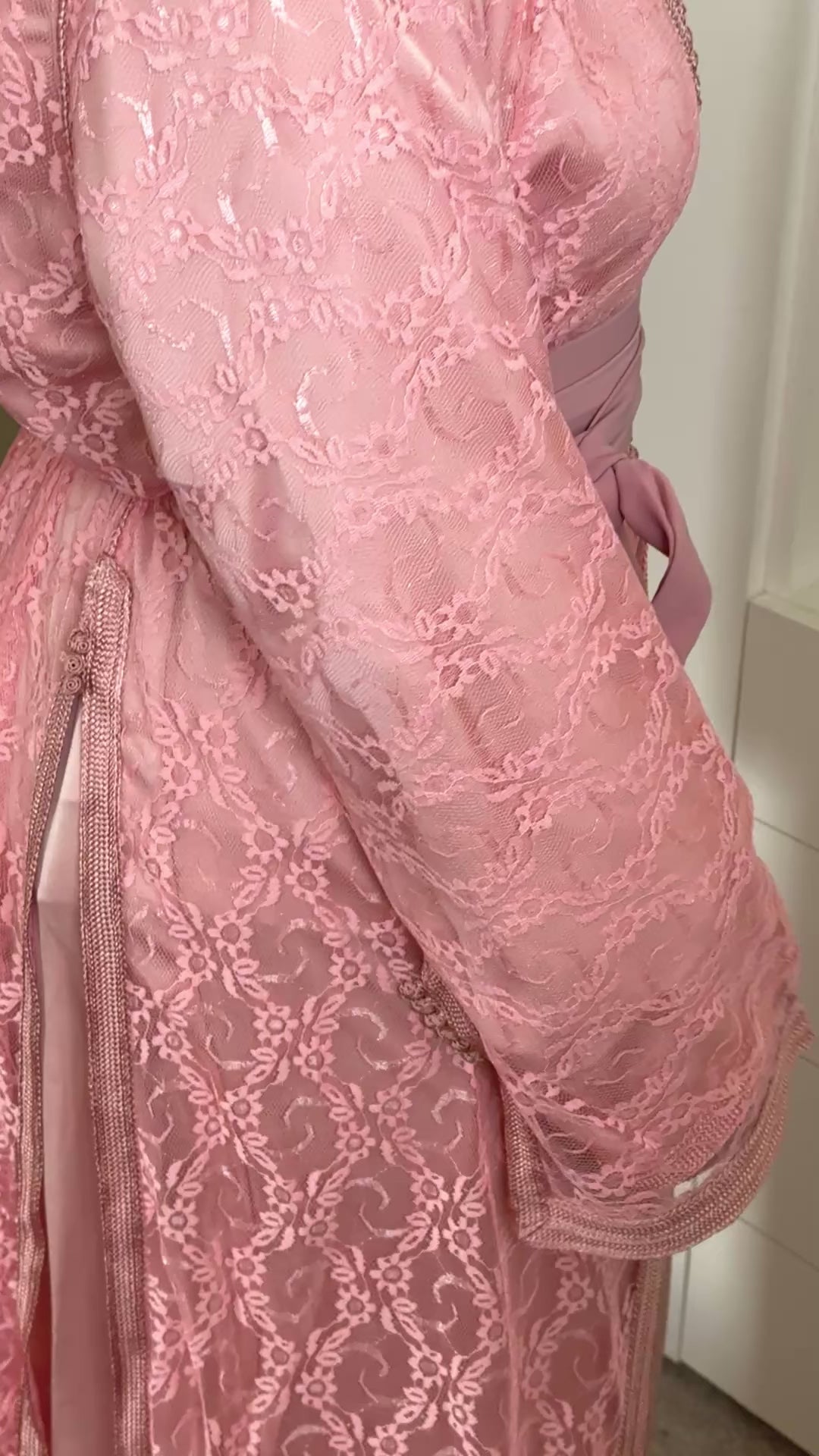 Blush Pink Lace Takshita